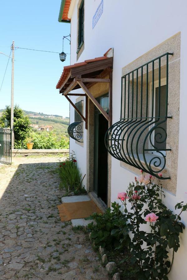 Solar dos Avós Vila Sabrosa Exterior foto